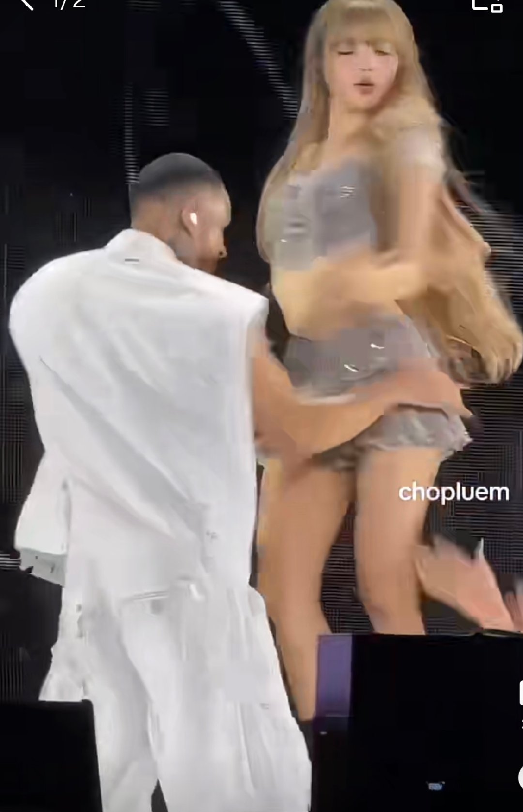 好羡慕lisa那个男舞伴lisa那个男舞伴好羡慕lisa那个男舞伴啊，是谁羡慕了