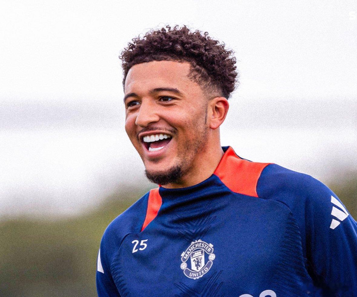 【重返】桑乔重返多特蒙德的计划正变得越来越具体，现在看来极有可能成真。凯尔和里肯