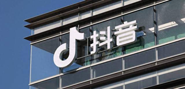 抖音副裁总短剧短视频竞争激烈于东来英国邂逅家乡胡辣汤