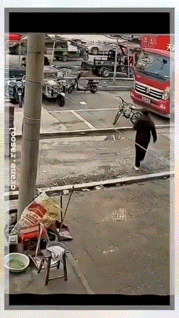 本以为是个俗套的故事
对不起我狭隘了
一定要看到结尾哦