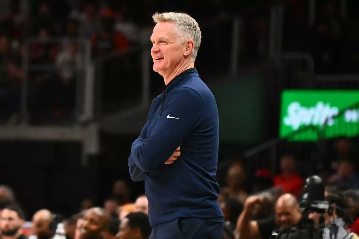 MontePoole：“上周那些提前告诉我科尔会离开的人，现在却告诉我他留下的可