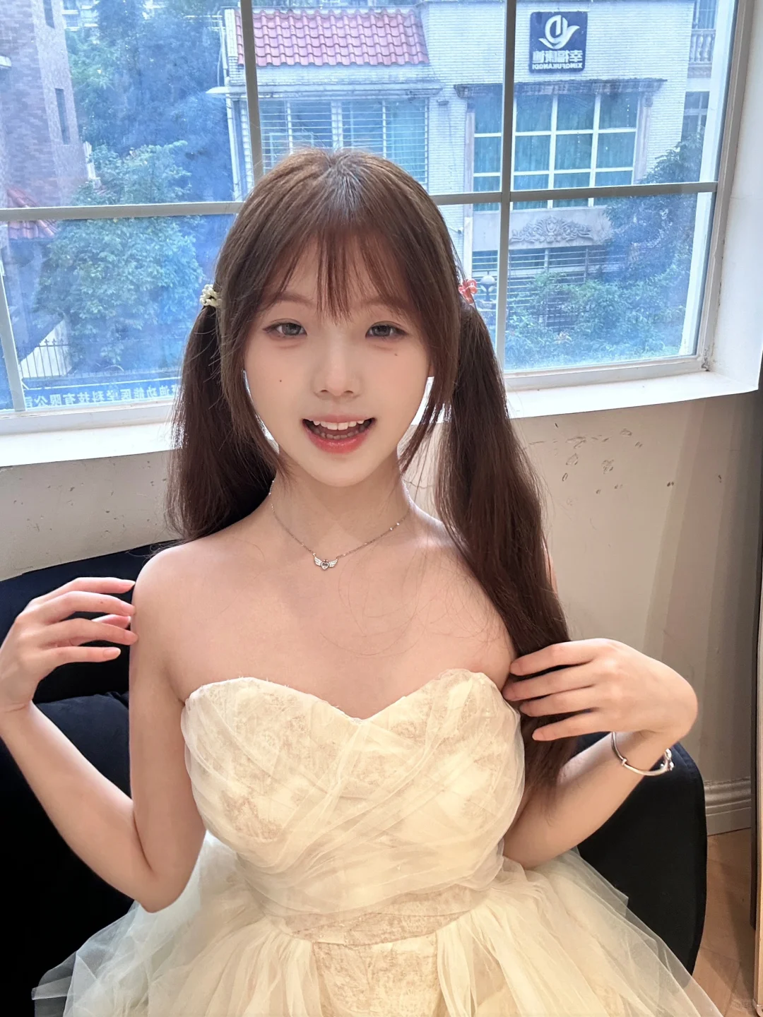 好像看到了自己女儿以后长大嫁人的样子