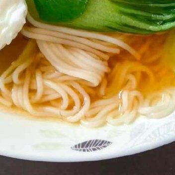 今晚就想吃上这一口，牛肉拉面，喝口汤都是美味