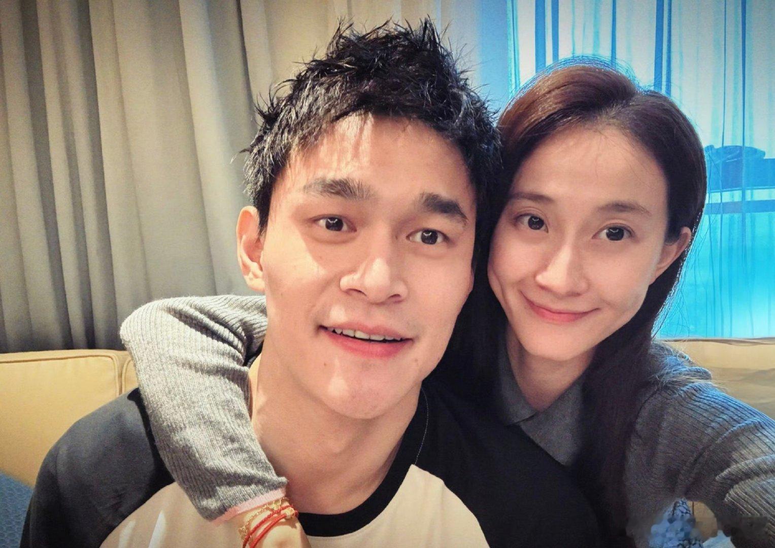 孙杨张豆豆power夫妇 多项奥运金牌加身，孙杨用实力证明自己，张豆豆以专注坚守