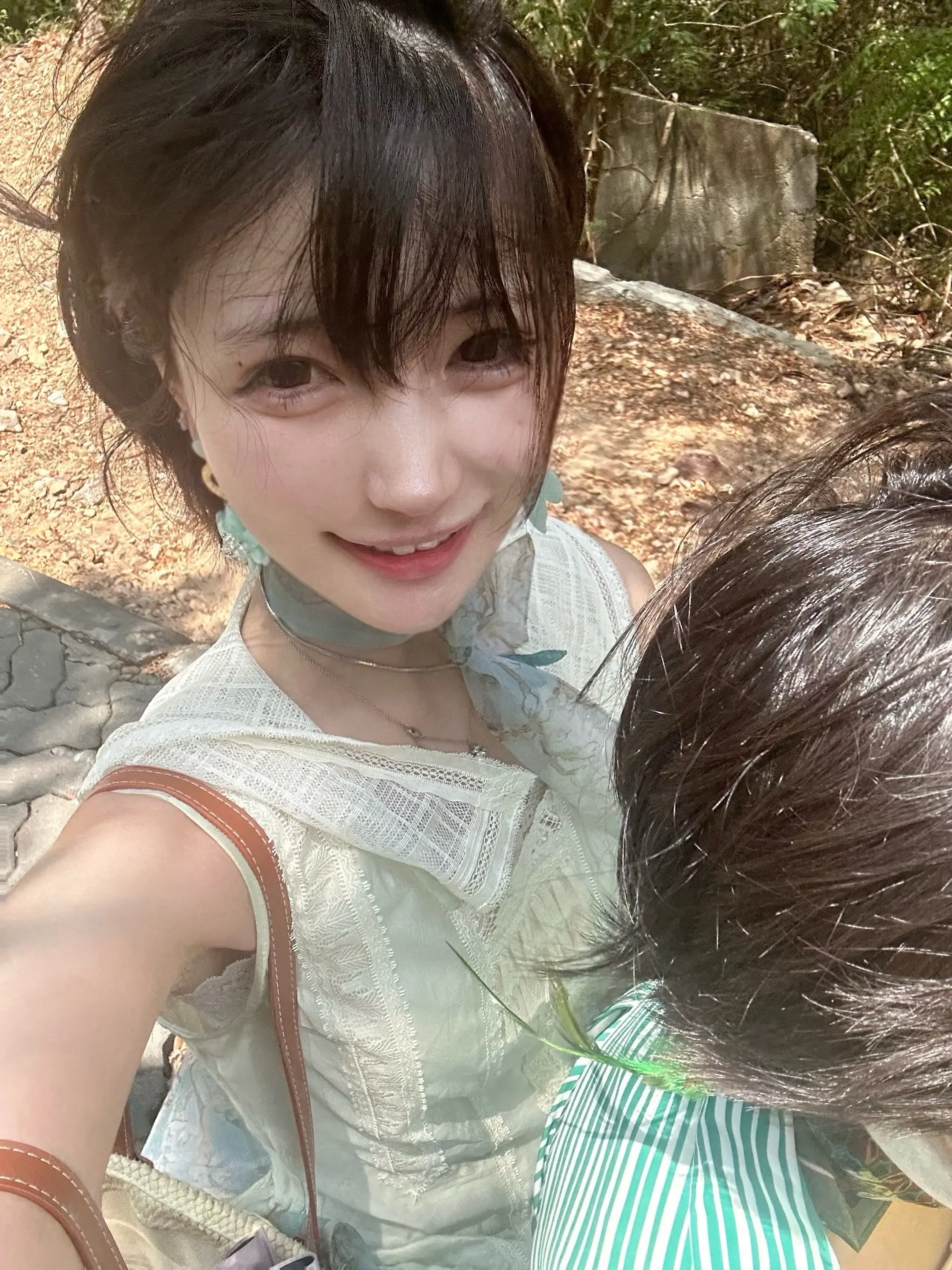 在芭提雅坐摩的中…-