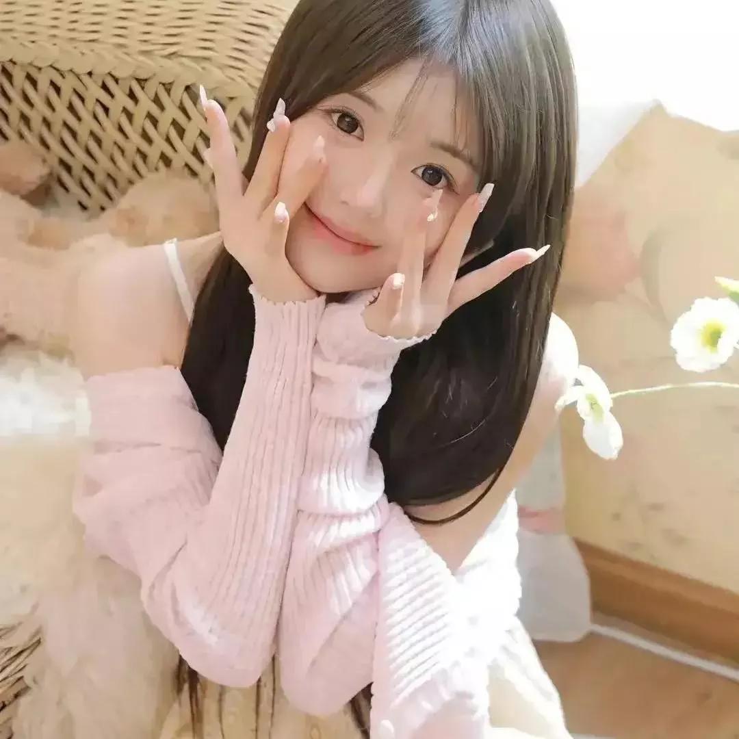 元气少女，甜美自拍，粉嫩穿搭，可爱满分甜系少女照 纯真少女感穿搭 甜美自拍 精致