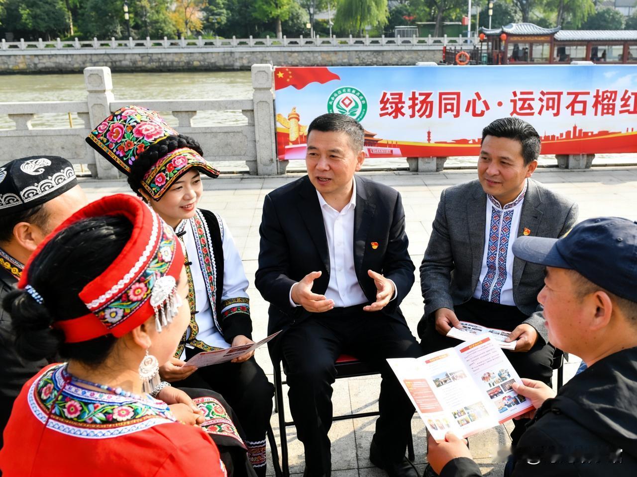 重磅！全省这场推进会在扬州召开，藏着城市发展的"同心密码"
 
3月31日，全省