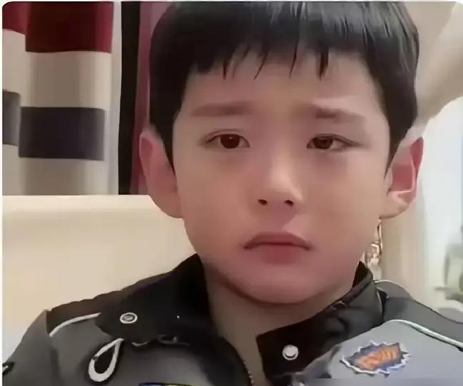 广东6岁娃确诊渐冻症，医生甩下一句“活不过16岁”，当妈的没掉一滴泪，回家抄起棍