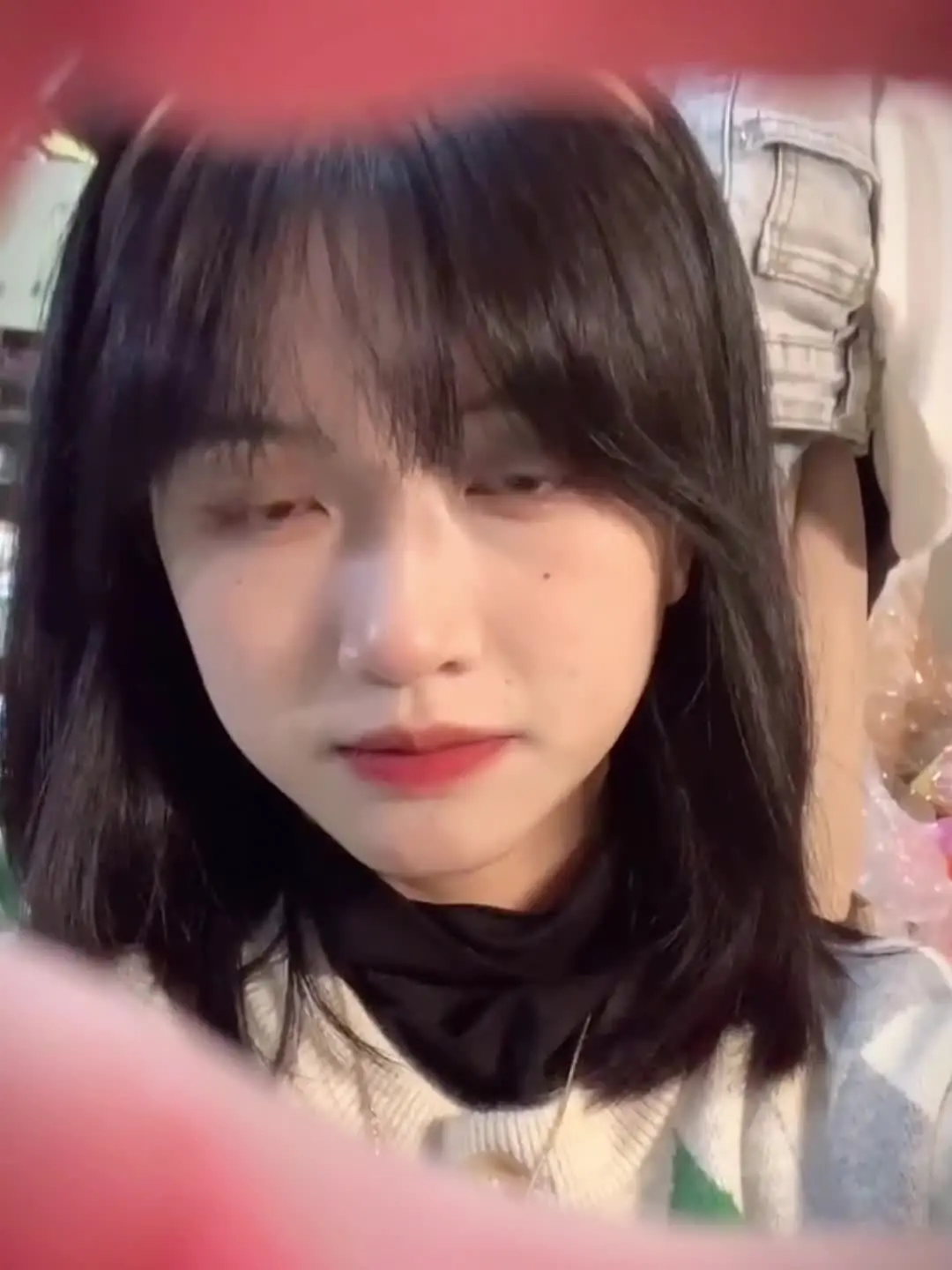 我会不断给自己做脱敏训练  直到你站在我面前如同陌生人一样.