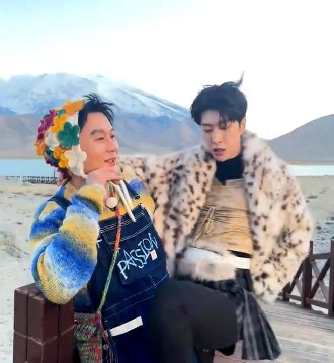 李晨给范丞丞理泥巴衣，前任弟弟没翻脸

泥潭里一把拽住后背，顺手把皱巴巴的衣服拉