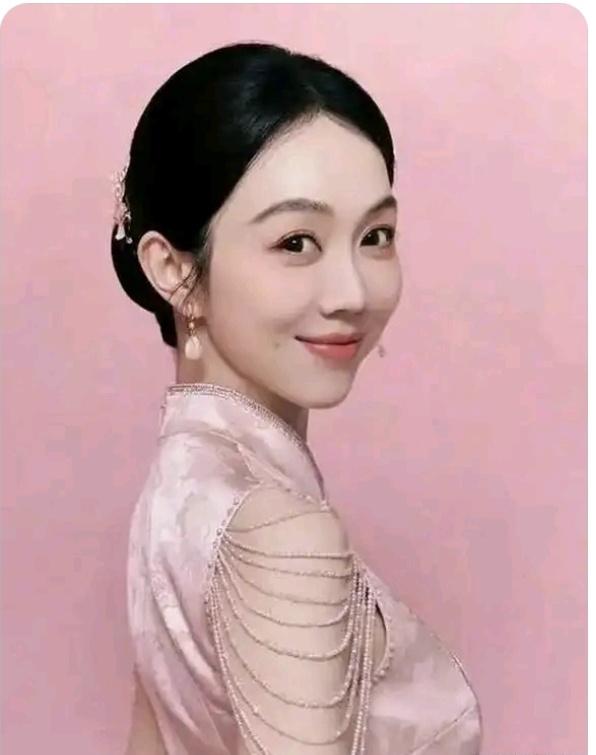 网传姜妍的婚后生活，才是很多人向往的样子
网传姜妍在2020年低调结婚，还是宋丹