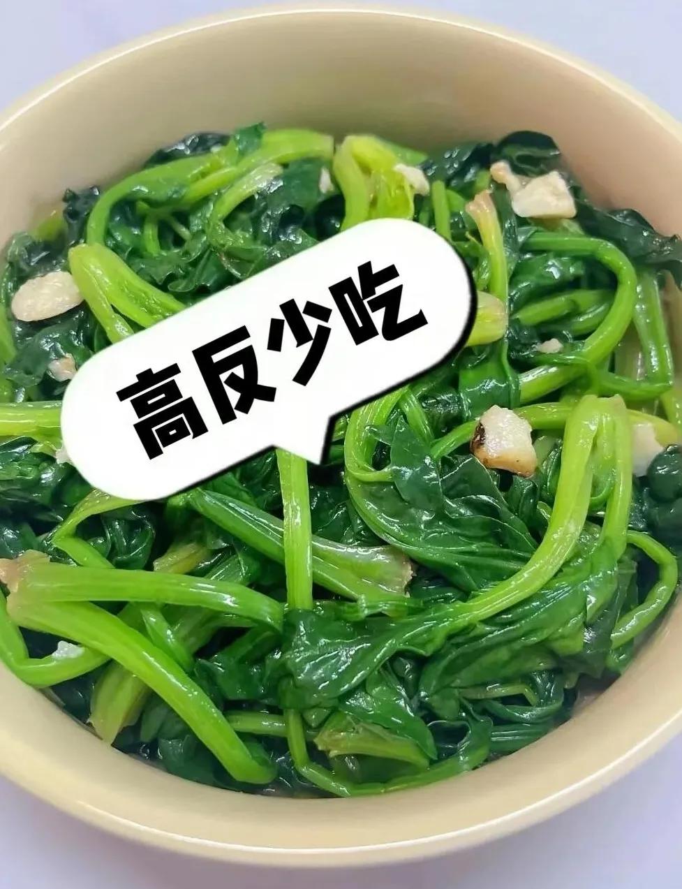 高原反应是人体快速进入高海拔地区（通常2500米以上）因缺氧引发的生理应激反应，