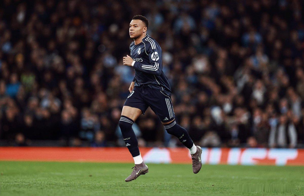 组图：曼城1比2皇马。曼城vs皇马