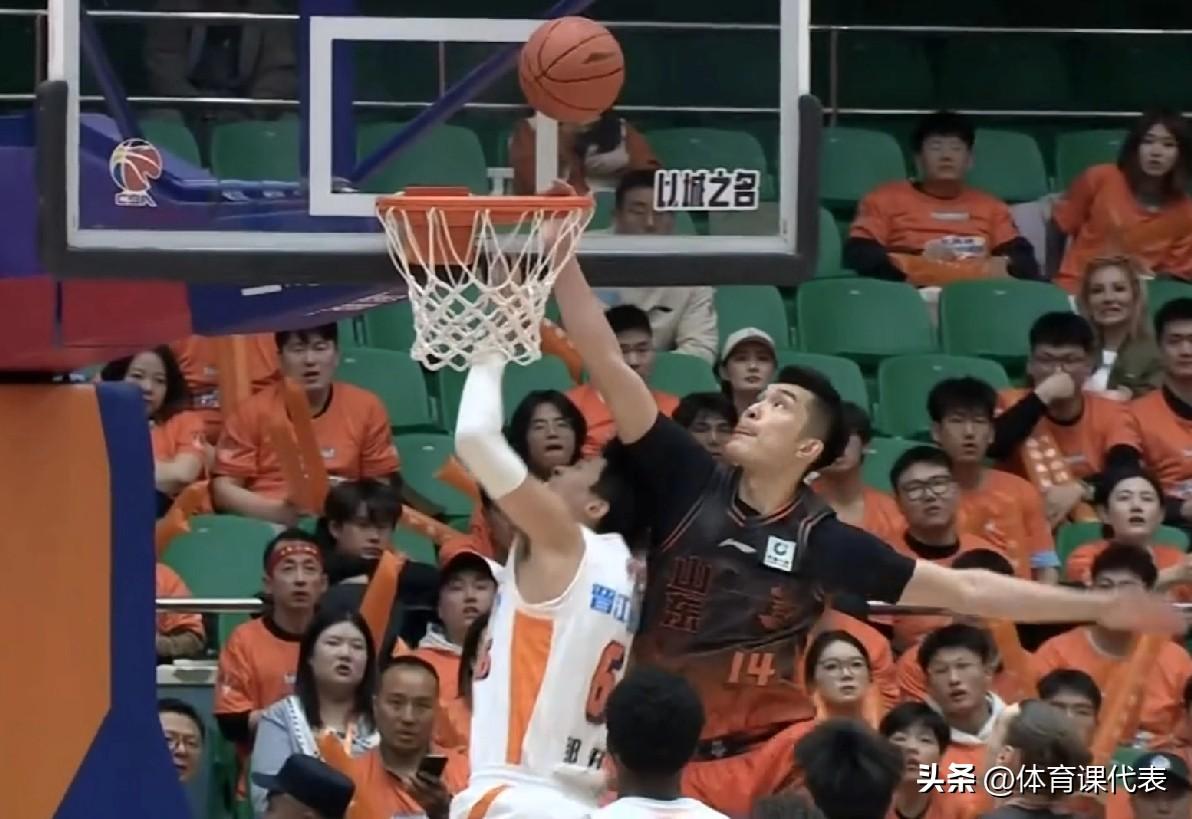 陶汉林替补16+12，邹阳16+4，山东男篮主场击退福建！北京时间2026年4月