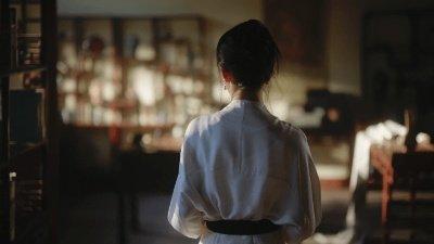 解锁小雪新玩法！和非遗“贴贴”，翻古籍、品温润，传统文化居然这么潮，年轻人快抄作