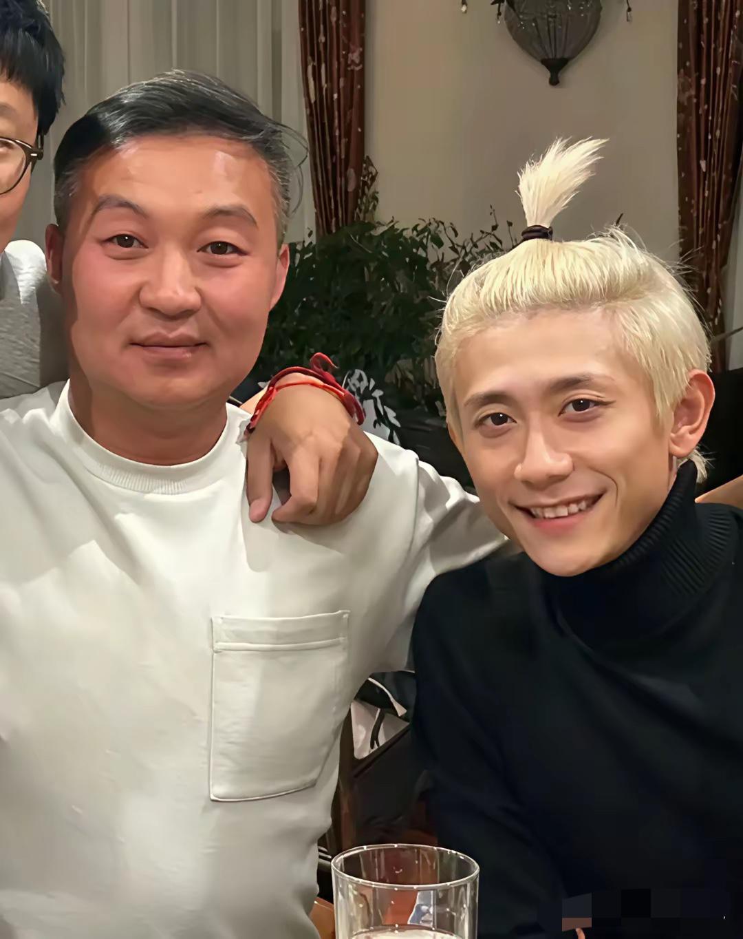 张一山的发型好帅，妥妥的小鲜肉