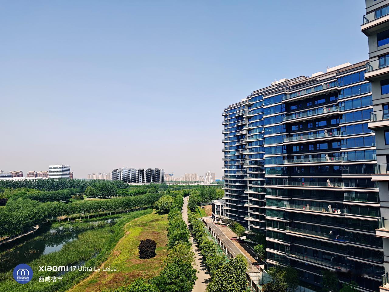 这个环境简直太好了，而且是交大创新港书包房。