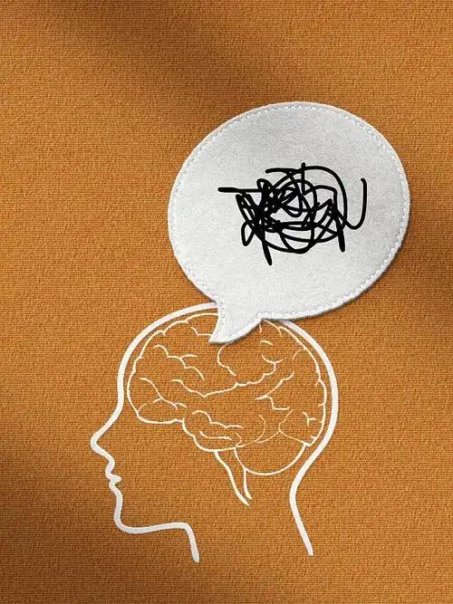 3秒留不住人，后面全白费。
头条就是战场，开头决定生死。
别自嗨，要说人话、说狠