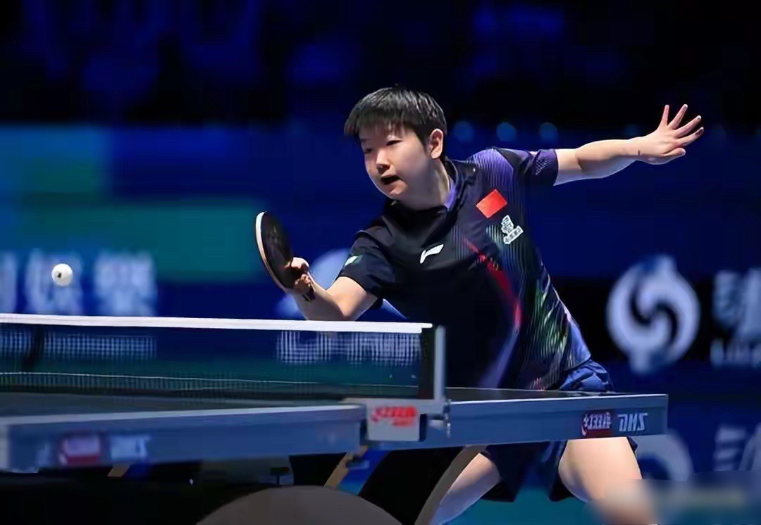2026澳门乒乓球世界杯小组赛，孙颖莎火力全开，3-0横扫埃及名将梅谢芙，强势锁