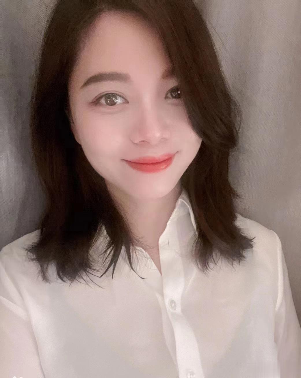 这聊天确实很露骨啊，这要是在现场还不更激烈！这些老干部确实很敬业啊，像我们底层人