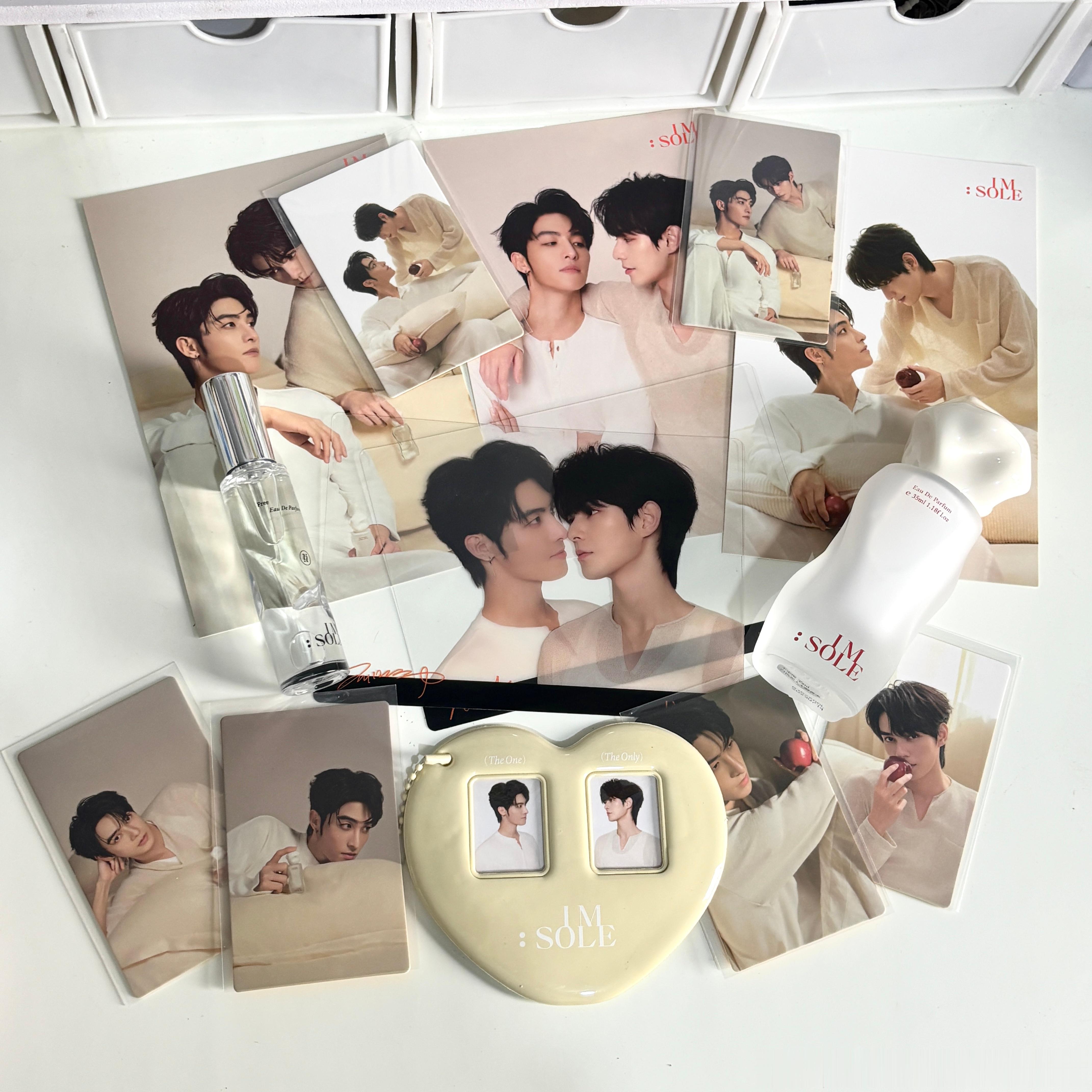 希朝相伴 🧡💛不定所心动代言人何昶希何衍朝 白色恋人拿到了，味道出乎意料，下