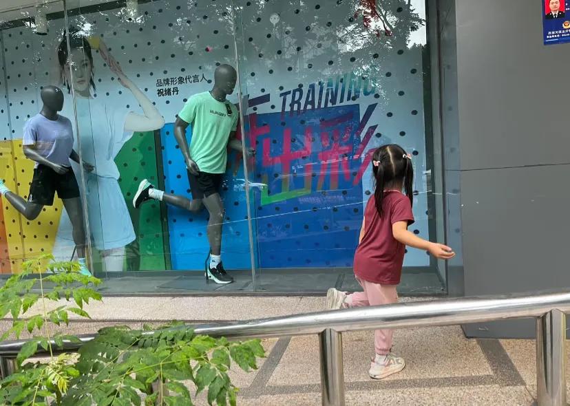 前面说了老公收入不错，已年入百万，但家庭幸福感并不高。今天继续聊下高收入的家庭财