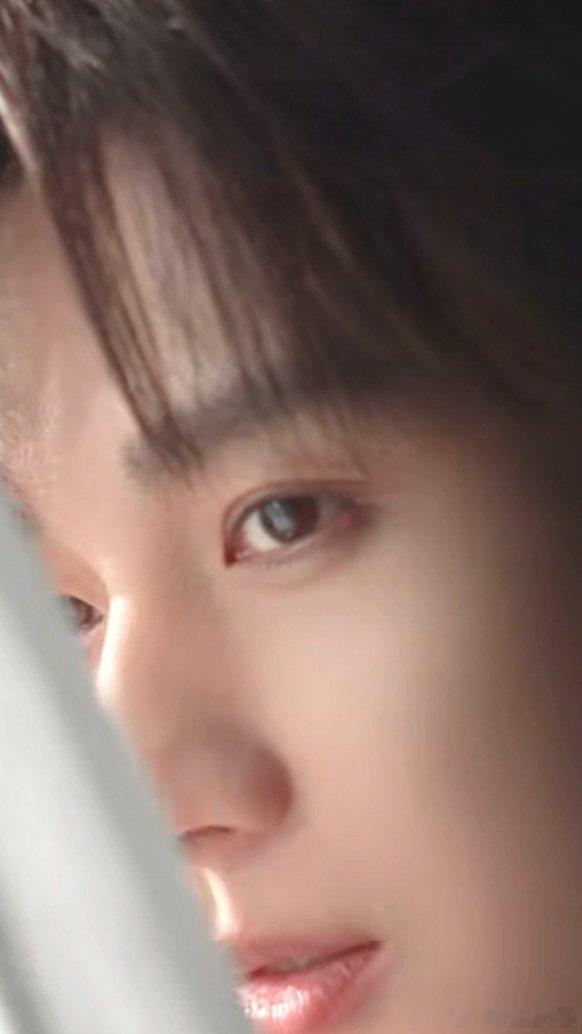 成毅绽家首位品牌全球代言人cy为成毅守护星愿戏抛脸实锤！上一秒还是清冷仙尊，下一