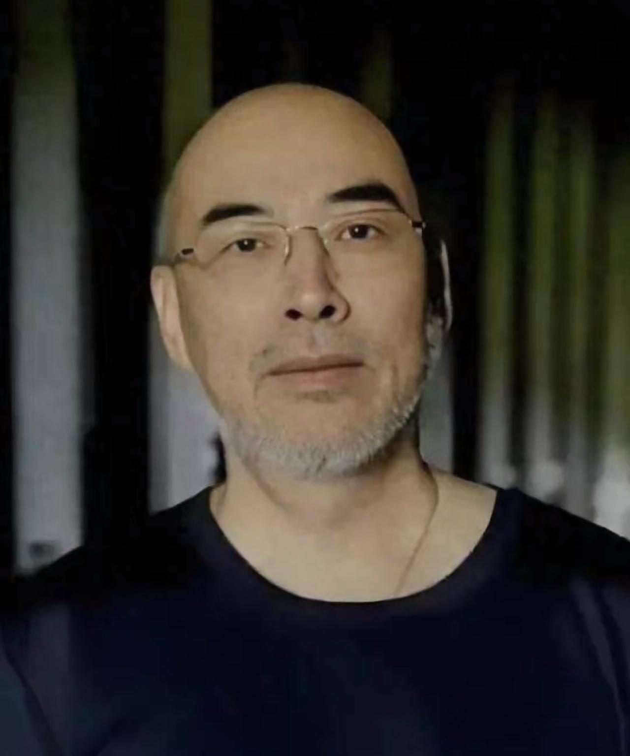 陆挺如果还在的话，

看到自己的后辈将自己呕心沥血得到的画作放上了拍卖行，还引来