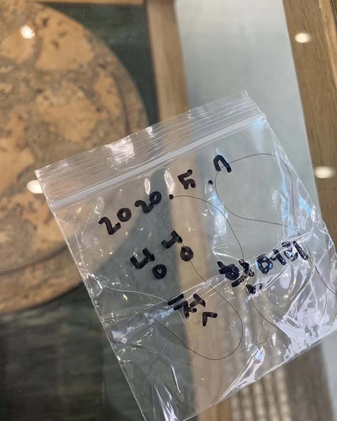 2020.5.7 宁宁 第一根白发第一根白发留存🫳🏻 ​​​