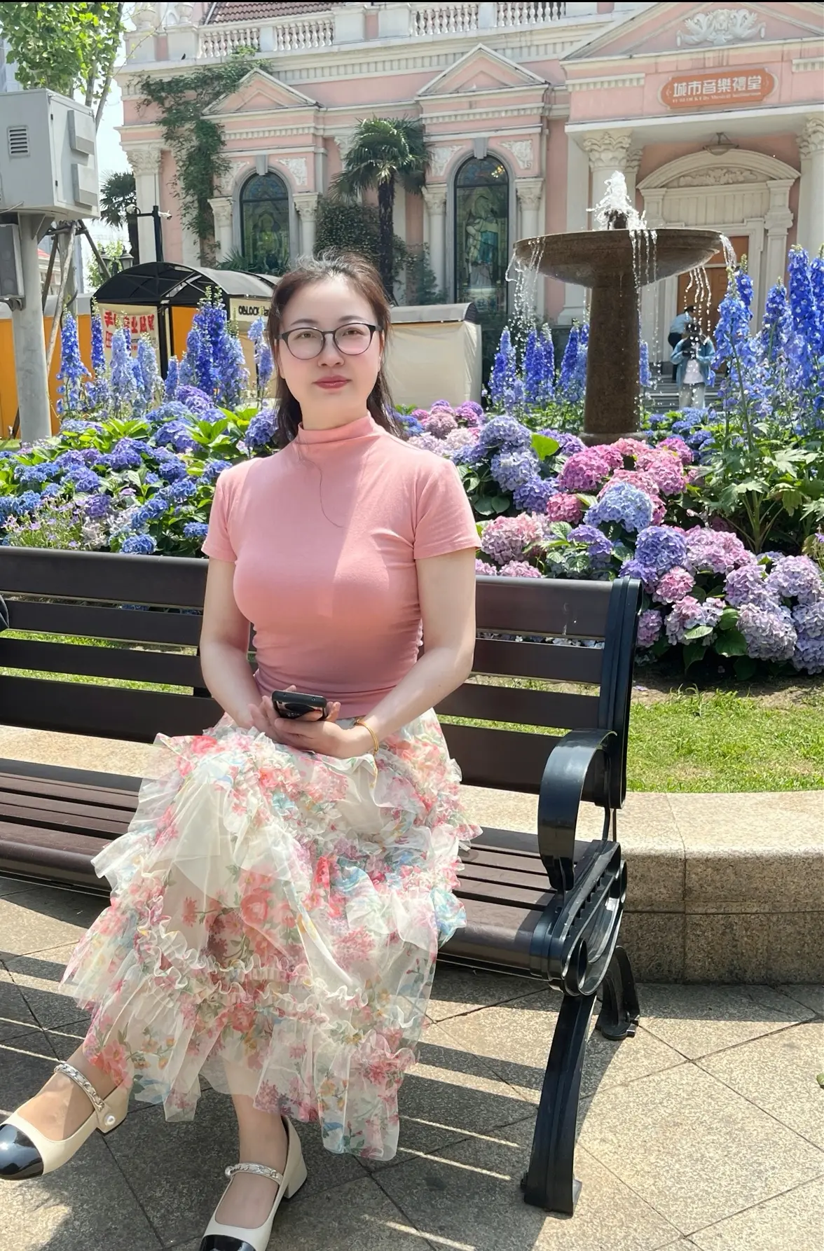 男人的一生，十八年的太子，一天的皇帝，十个月的奴才，一辈子的提款机，这...