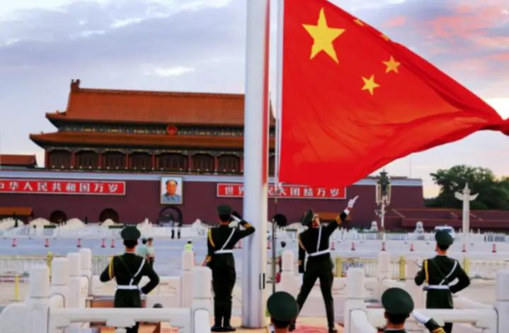 德国人感叹：中国最让人忌惮的，不只是造得快，而是学得太快。
 
俄乌战场打了几年