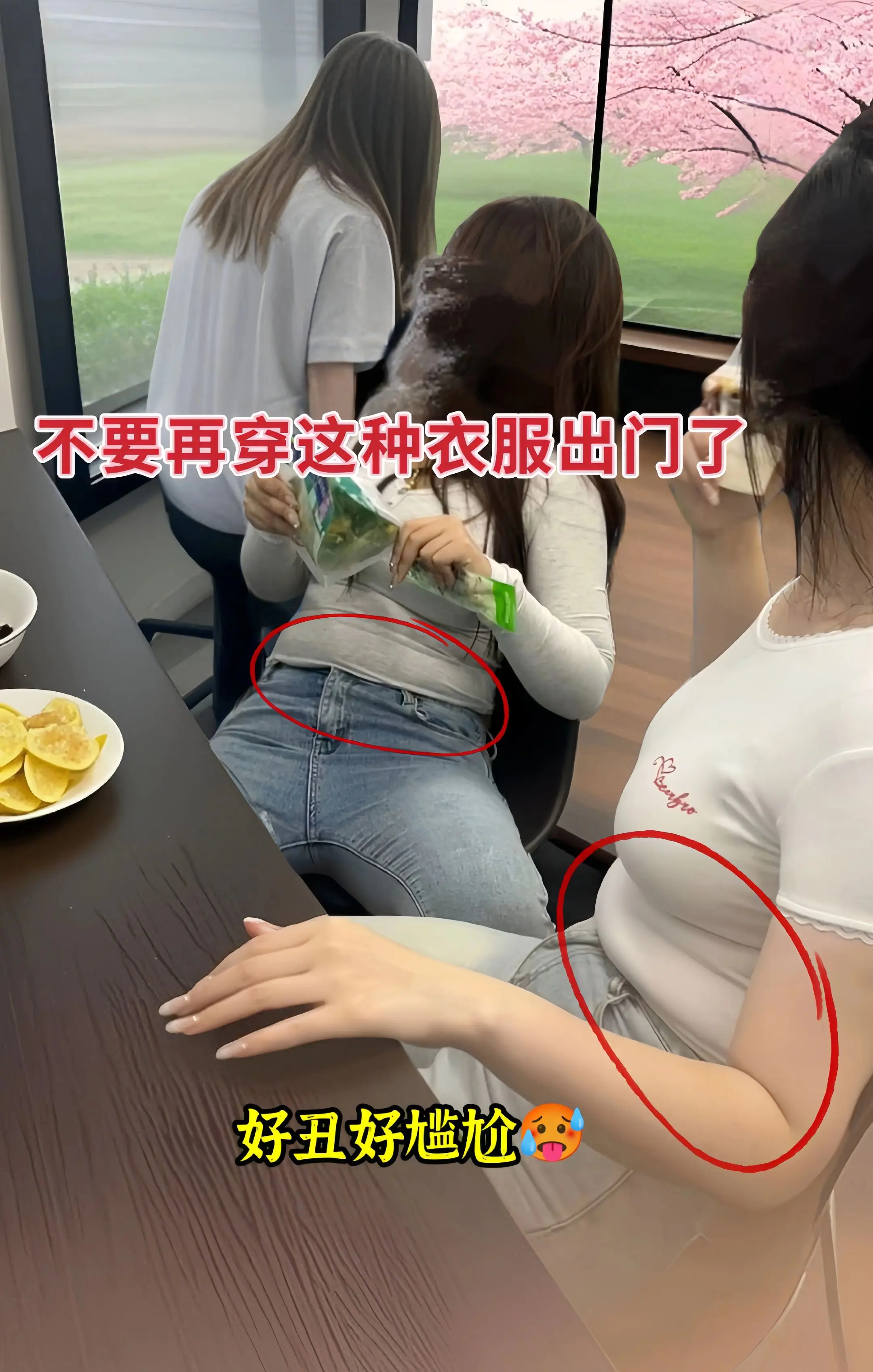 被追着问的盐系亚麻套装来啦！夏季专属的轻熟风穿搭，亚麻面料舒适透气，宽...