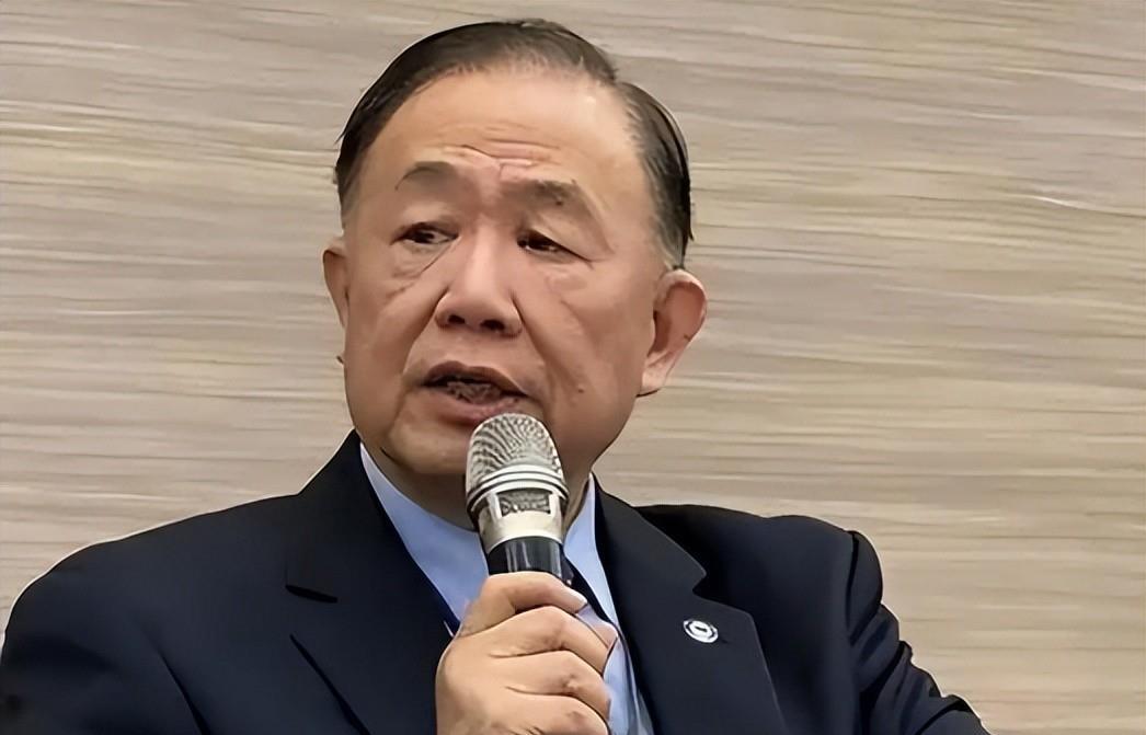 国民党凯道20万人反毒油大集会，侯友谊神隐！结果时隔一天，侯友谊高调秀出与谷立言