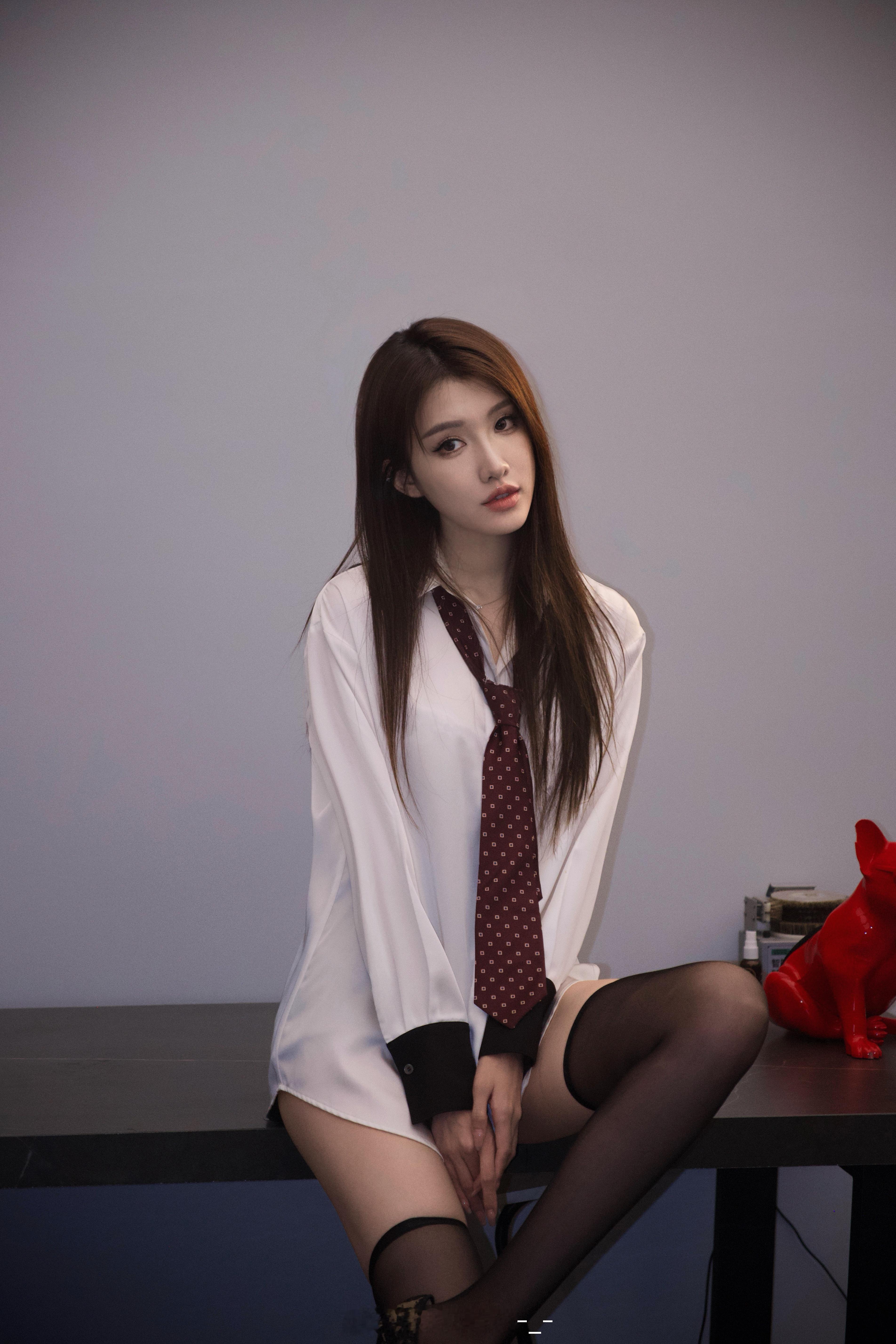 谁说一个巴掌拍不响 扇你脸上就可以 