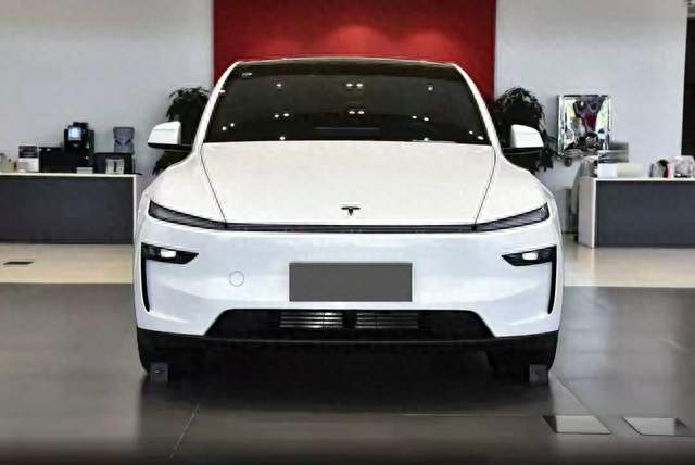 特斯拉听劝！2027款Model Y，能打动家庭用户吗