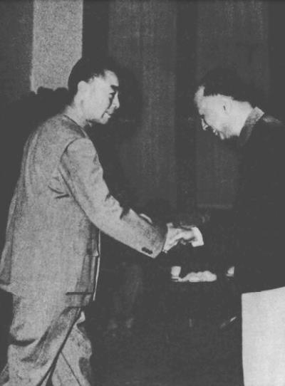 1964年5月，周恩来接见著名科学家钱学森