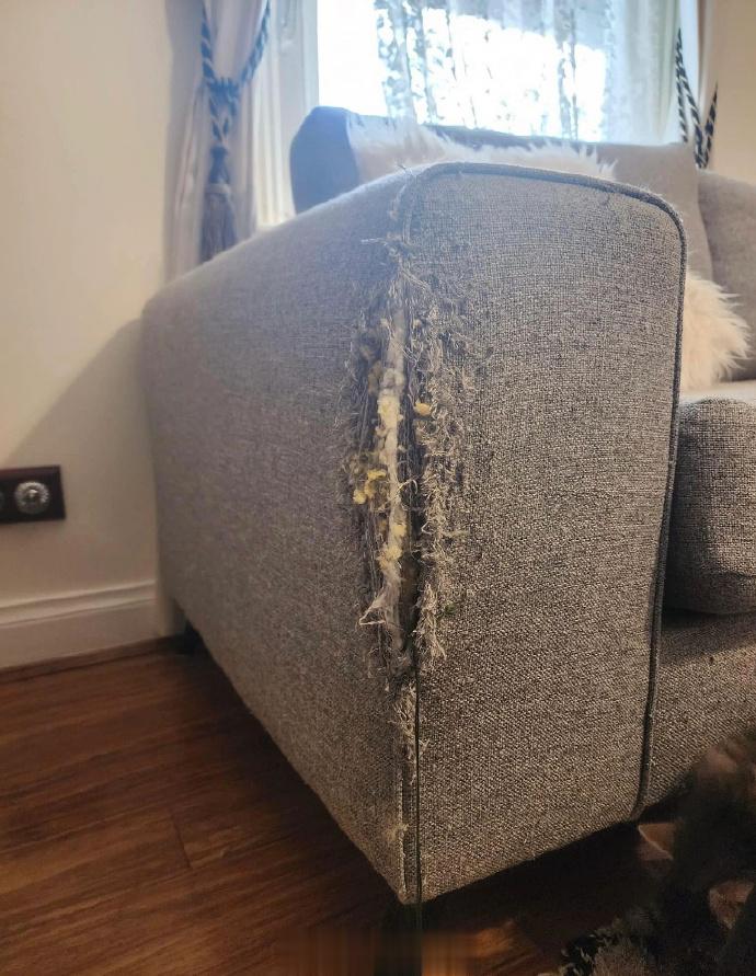 突然觉得刺绣真是一件美好又浪漫的事情～ ​ ​​​