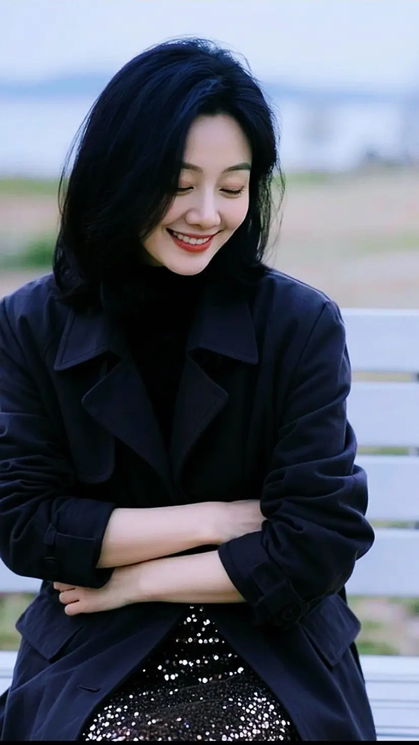 AI海畔氛围感写真 随变ai随便玩 广告分成伙伴计划玩法达人