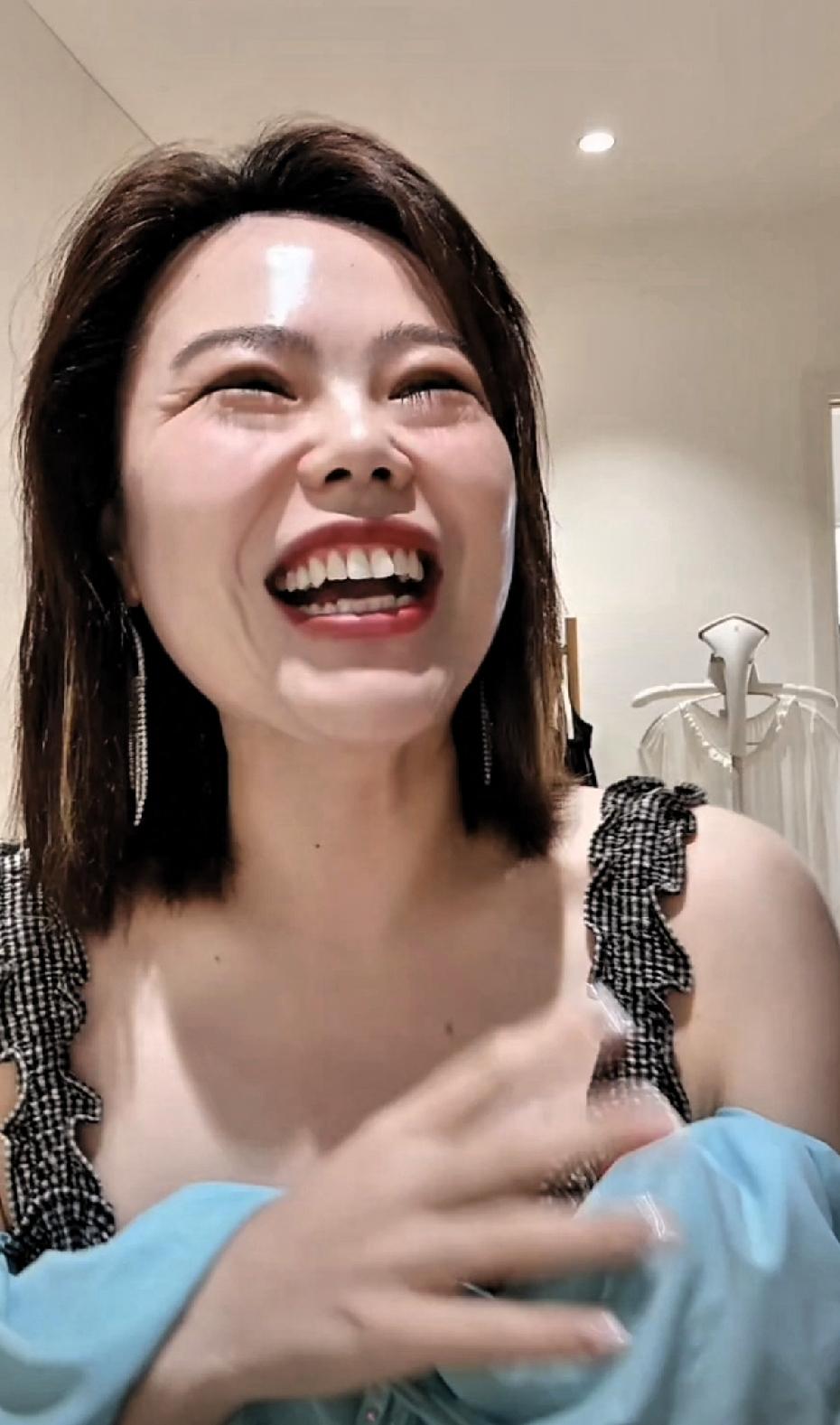 苦茶丹丹香，要跳肚皮舞！
伙伴们，女人瘦了之后穿啥都好看！我要把我跳肚皮舞的衣服