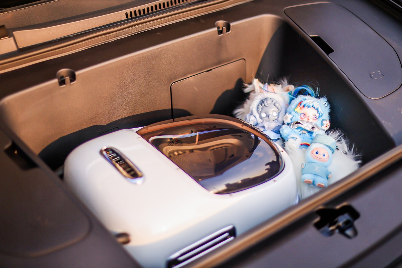 七万元买QQ到底贵不贵 看市场反应的话，是不贵的，用户认为物超所值，所以预售2小