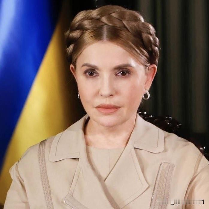 乌克兰前总理季莫申科昨天公开说，泽连斯基政府是一个“事实上的法西斯政权”。这位曾