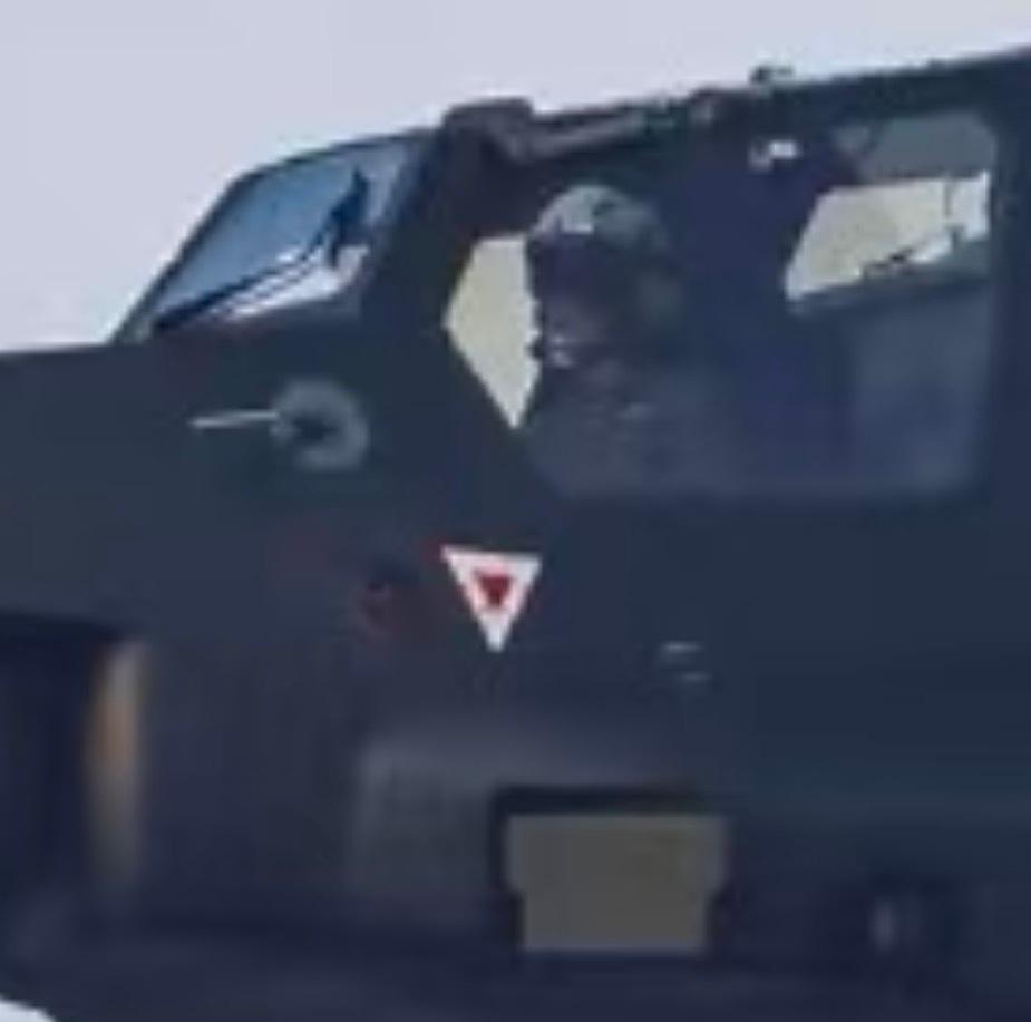 我猜你一定不是弹射座椅 ​​​