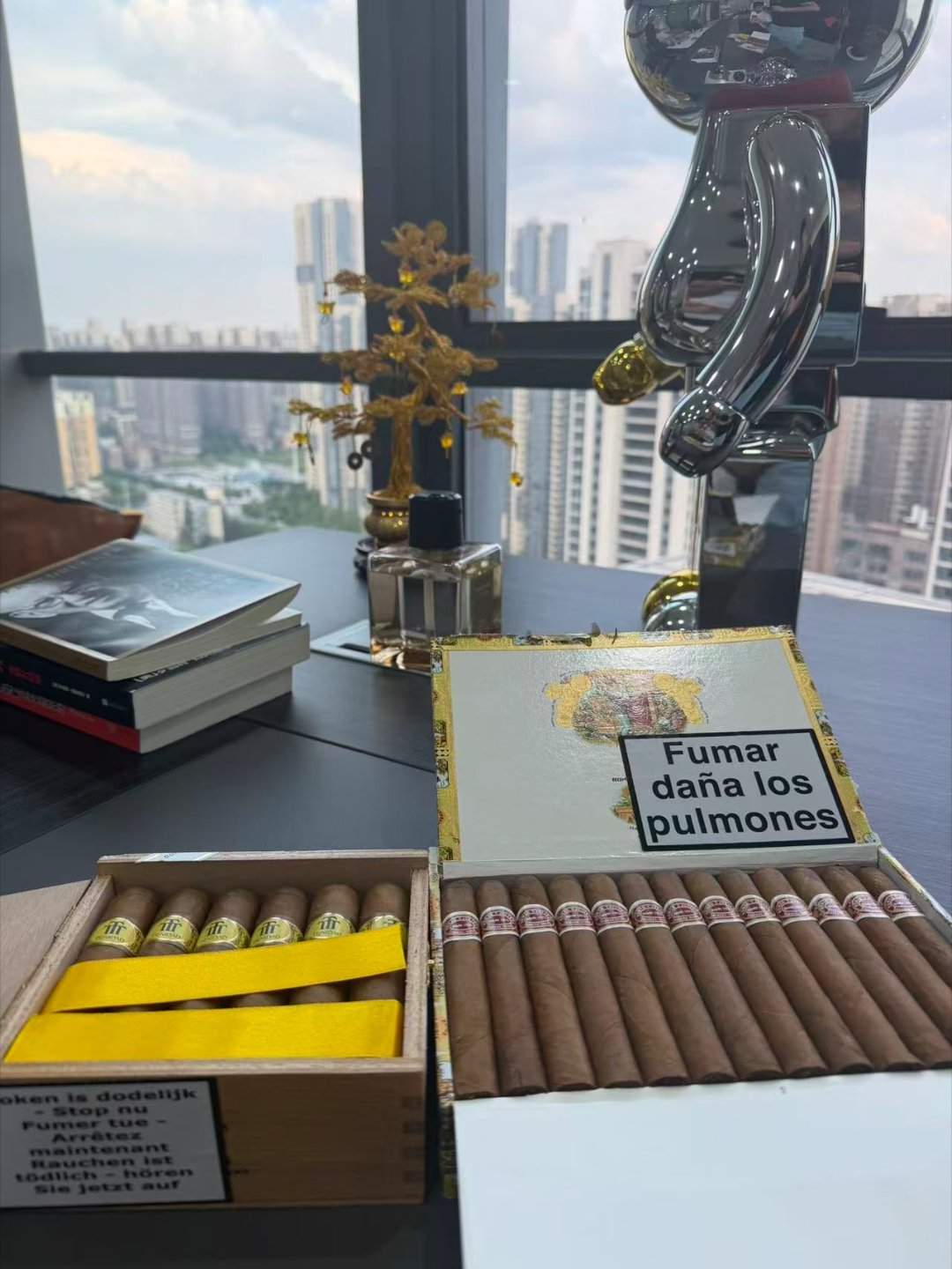 情人节，我也是收到礼物🎁感谢香港🇭🇰粉丝投喂的精神食粮黄金比特币跳水29万