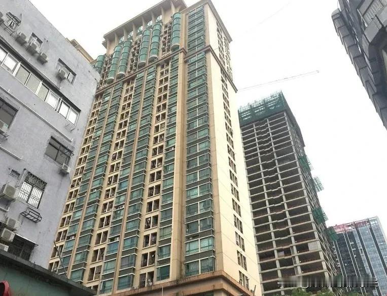 深圳实验学位房只要9.3万……

金茂礼都位于福田华强北，带百花小学和深圳实验的