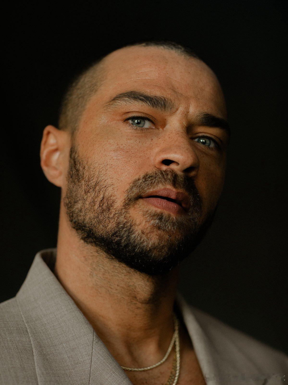 亿万同人字幕组  杰西·威廉姆斯已加入《早间新闻》第五季的演员阵容。他将饰演 U