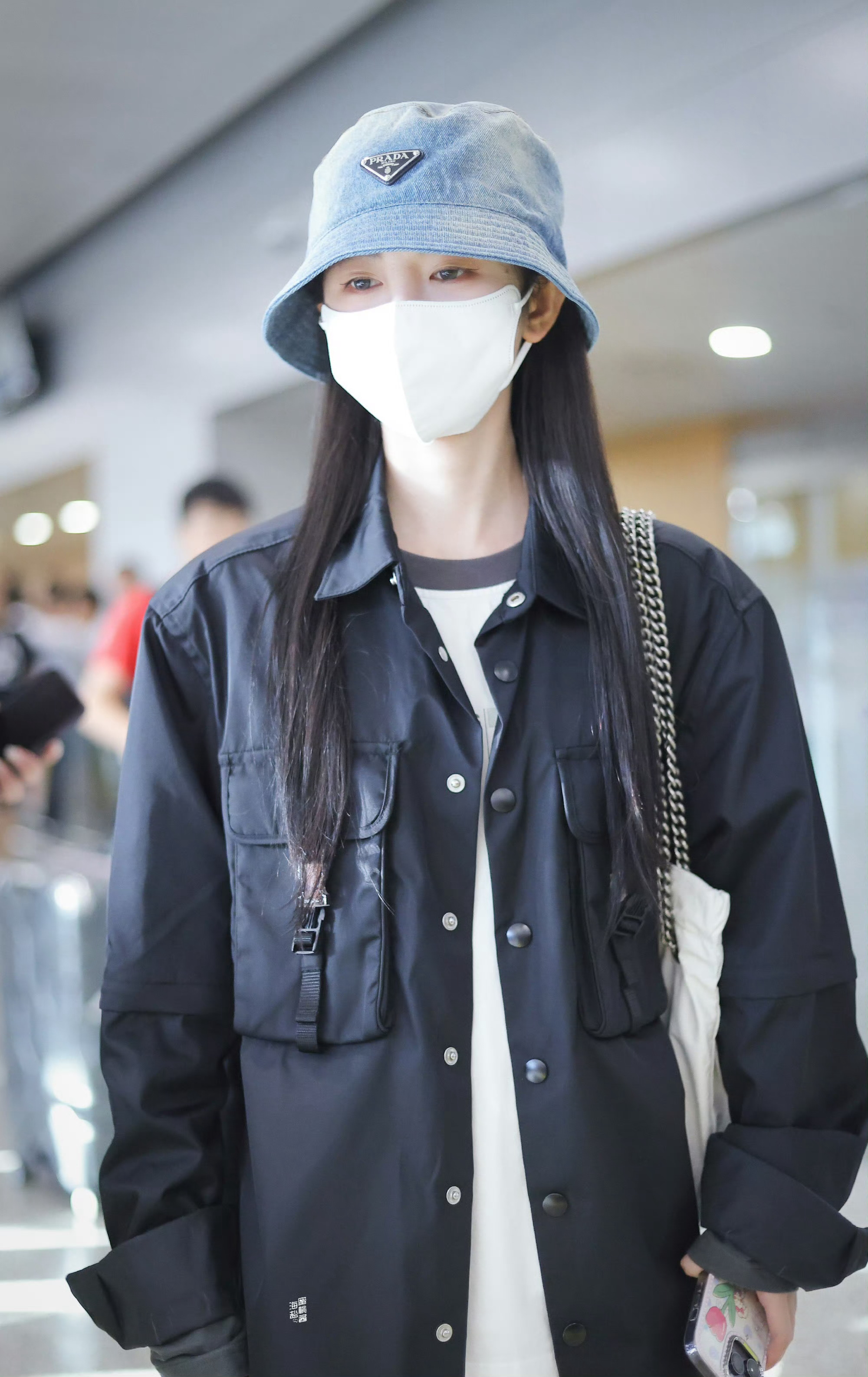 jjy鞠婧祎jjy鞠婧祎苏绿夏“我们并非单枪匹马 世界那么大” “𝑾𝒆'𝒓