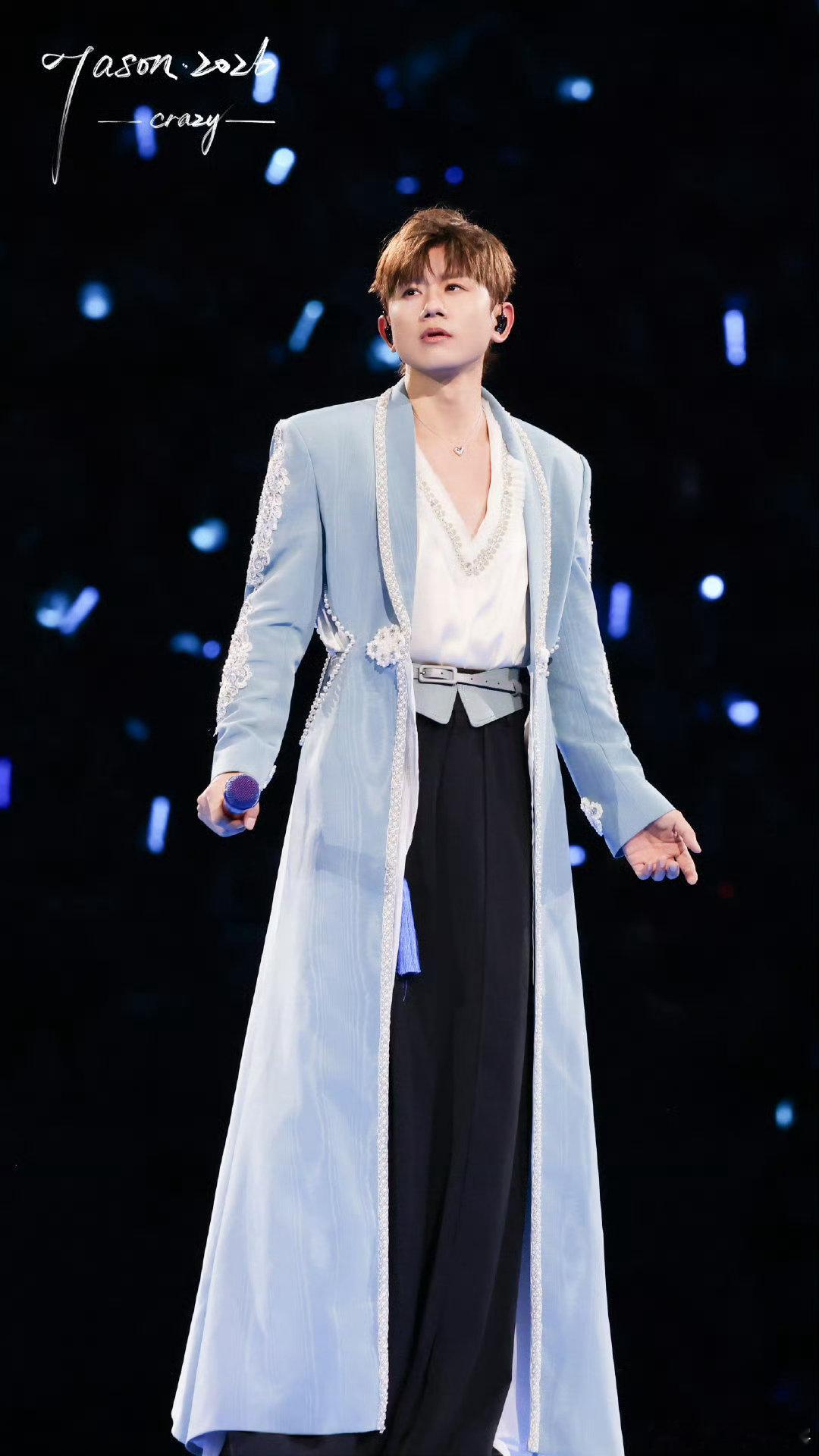 张杰张杰这几步走到我心巴上了张杰未live巡回演唱会被张杰这几步拿捏了！步伐带风