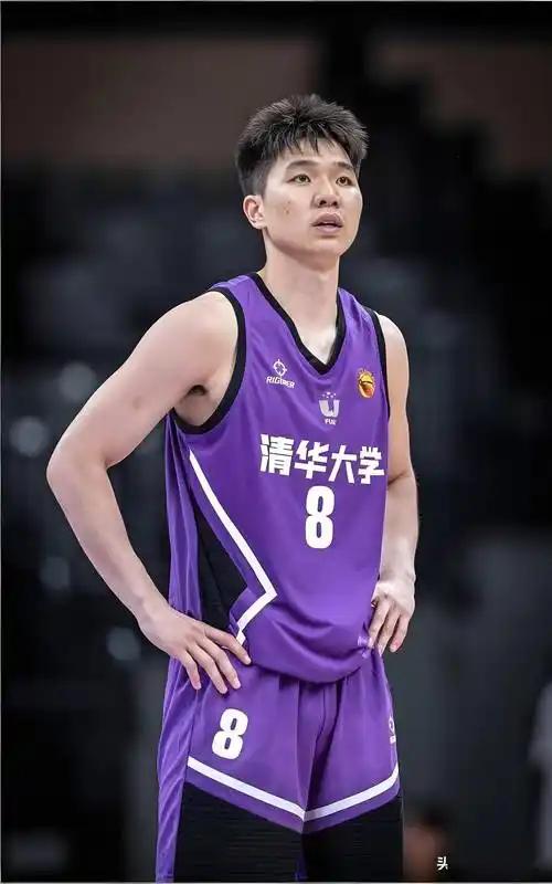 次级联赛球队敢拿150万年薪挖CBA准状元？香港金牛队这波操作绝了！人家不仅给钱