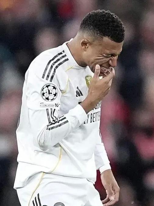 利物浦1比0皇马银河战舰就是如此——只要姆巴佩不能发挥好，知道库尔图瓦发挥惊艳，