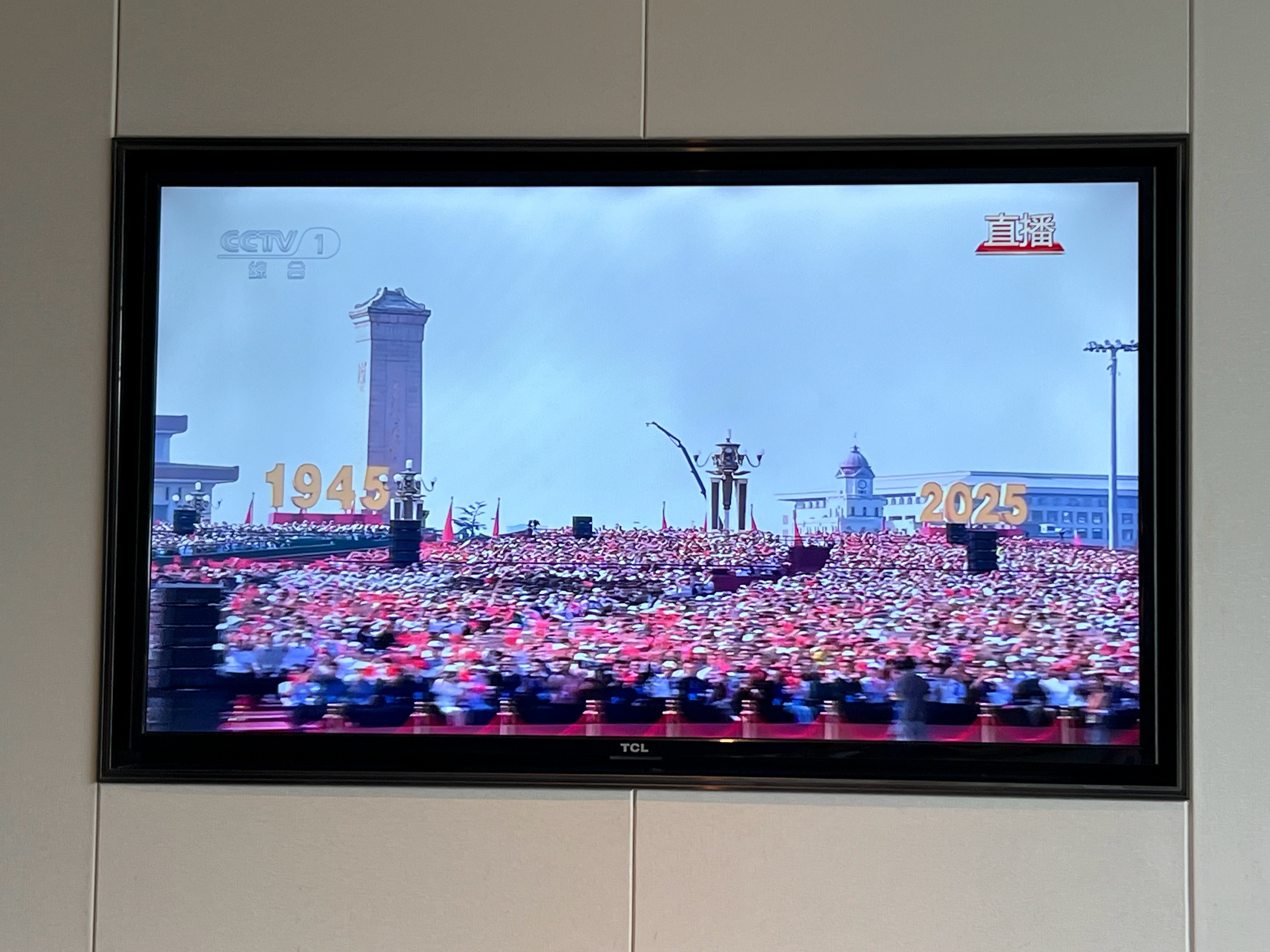 陪一颗！[允悲][允悲][允悲]太激动了！ ​​​